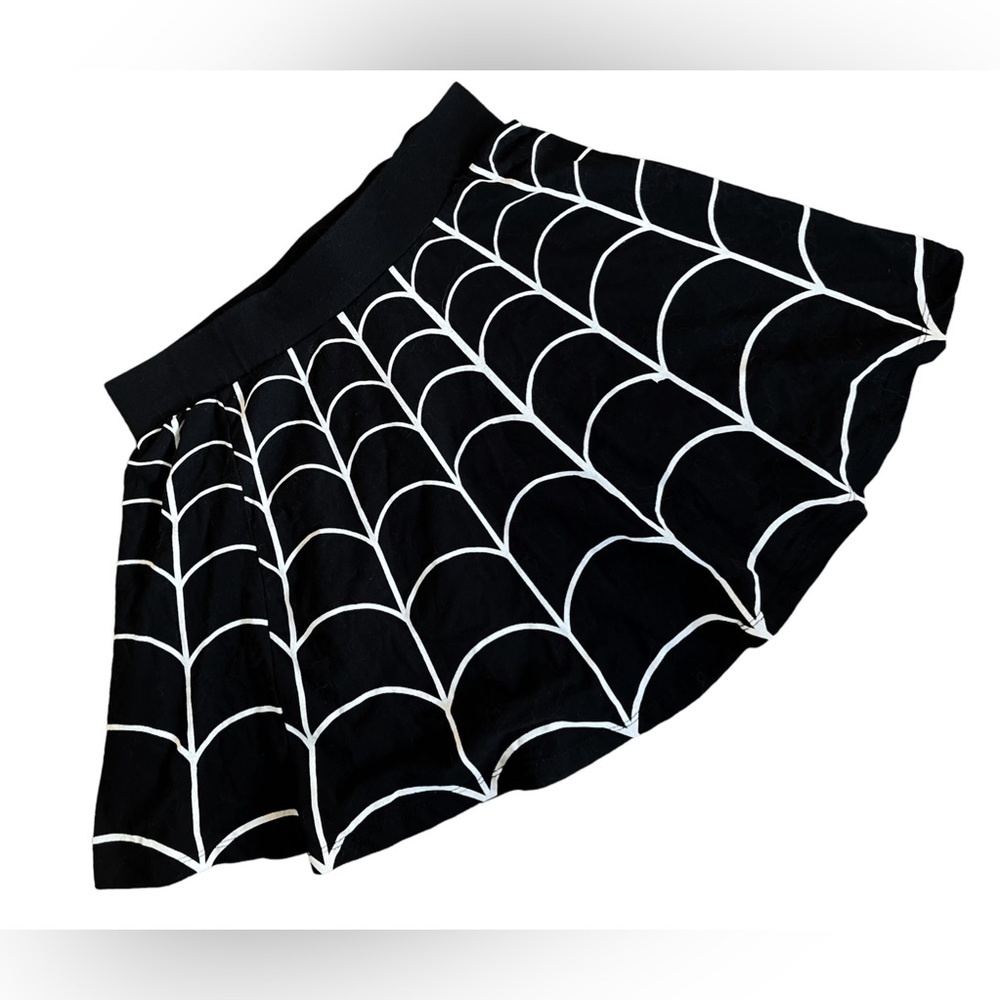 Kreepsville 666 Spiderweb Skirt Size Medium